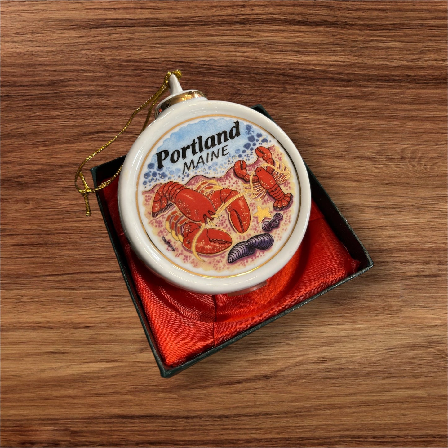 **Hand-Painted Lobster Ceramic Christmas Ornament – Coastal Holiday Charm**