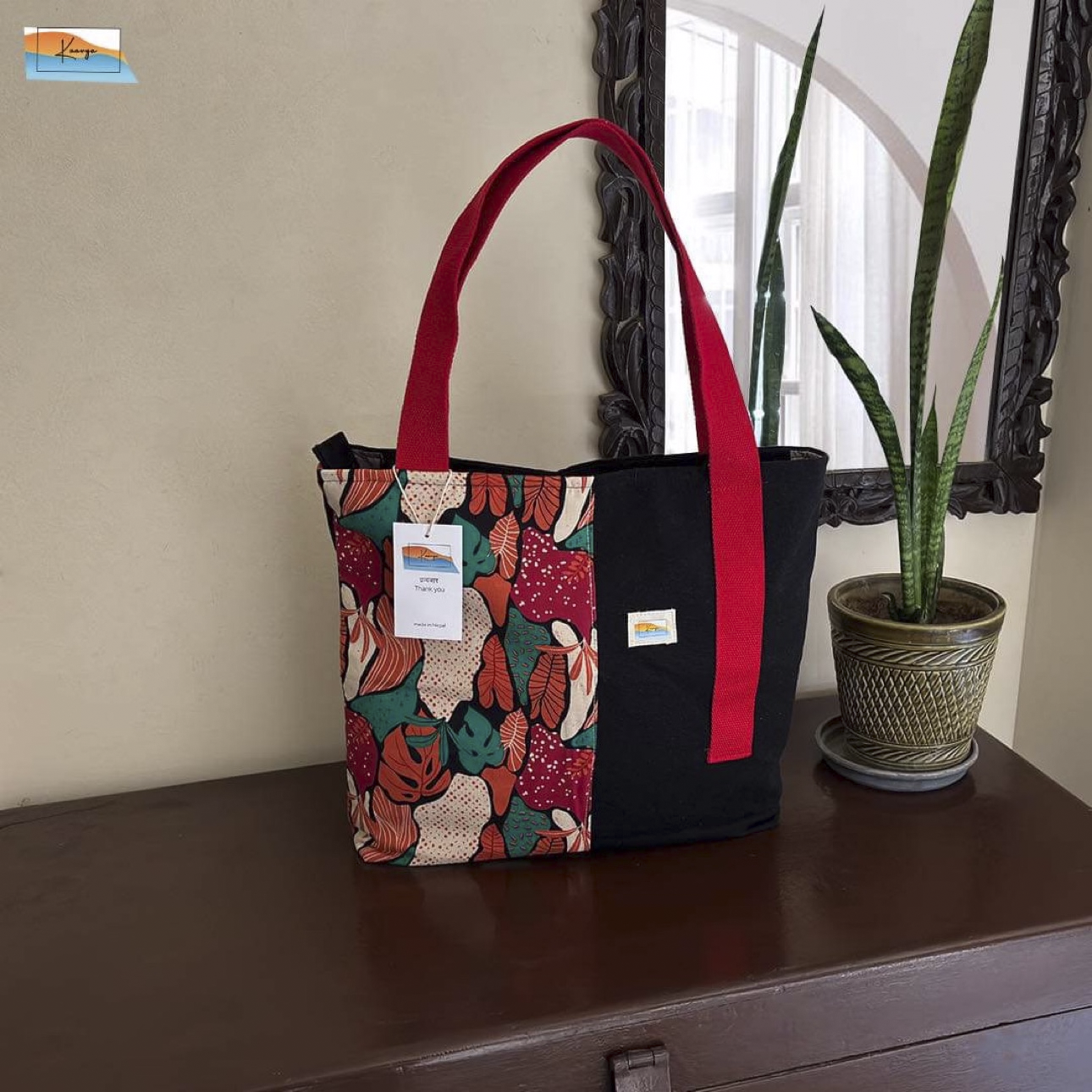 Tropical Leaves Pattern Tote Bag