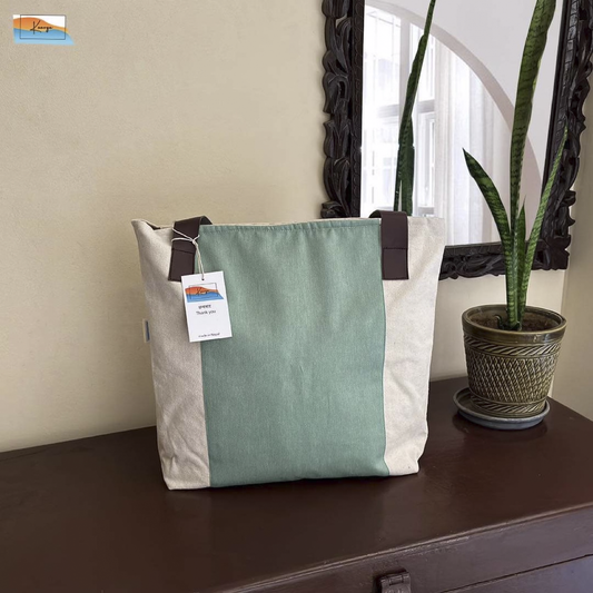 Calm Green Tote Bag